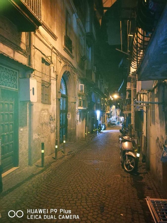 La Stanza A Parte Ξενοδοχείο Νάπολη Εξωτερικό φωτογραφία